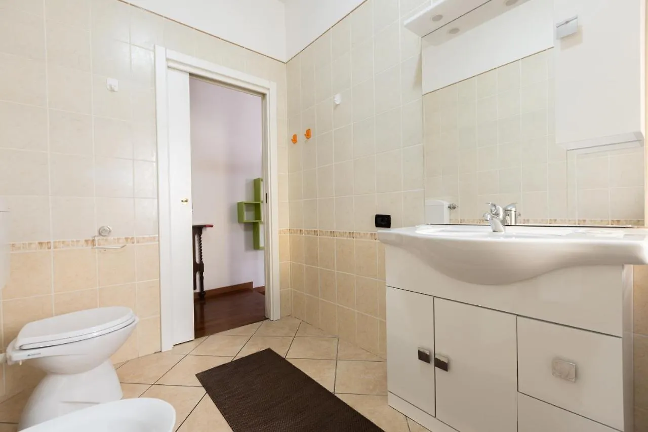 Boldrini, Bologna By Short Holidays Apartment