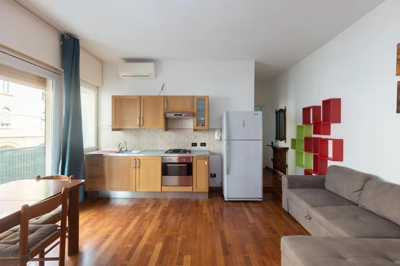 Boldrini, Bologna By Short Holidays 0*,